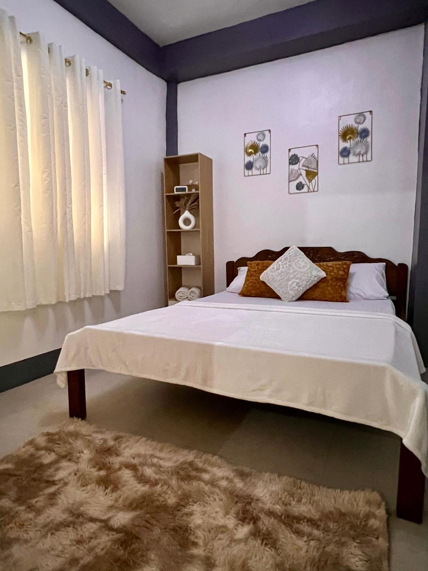 Eighty8 Tourist Inn Coron Exterior photo